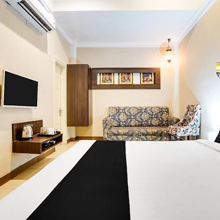 Super Townhouse Mansarovar Near Metro Station Dźajpur Zewnętrze zdjęcie
