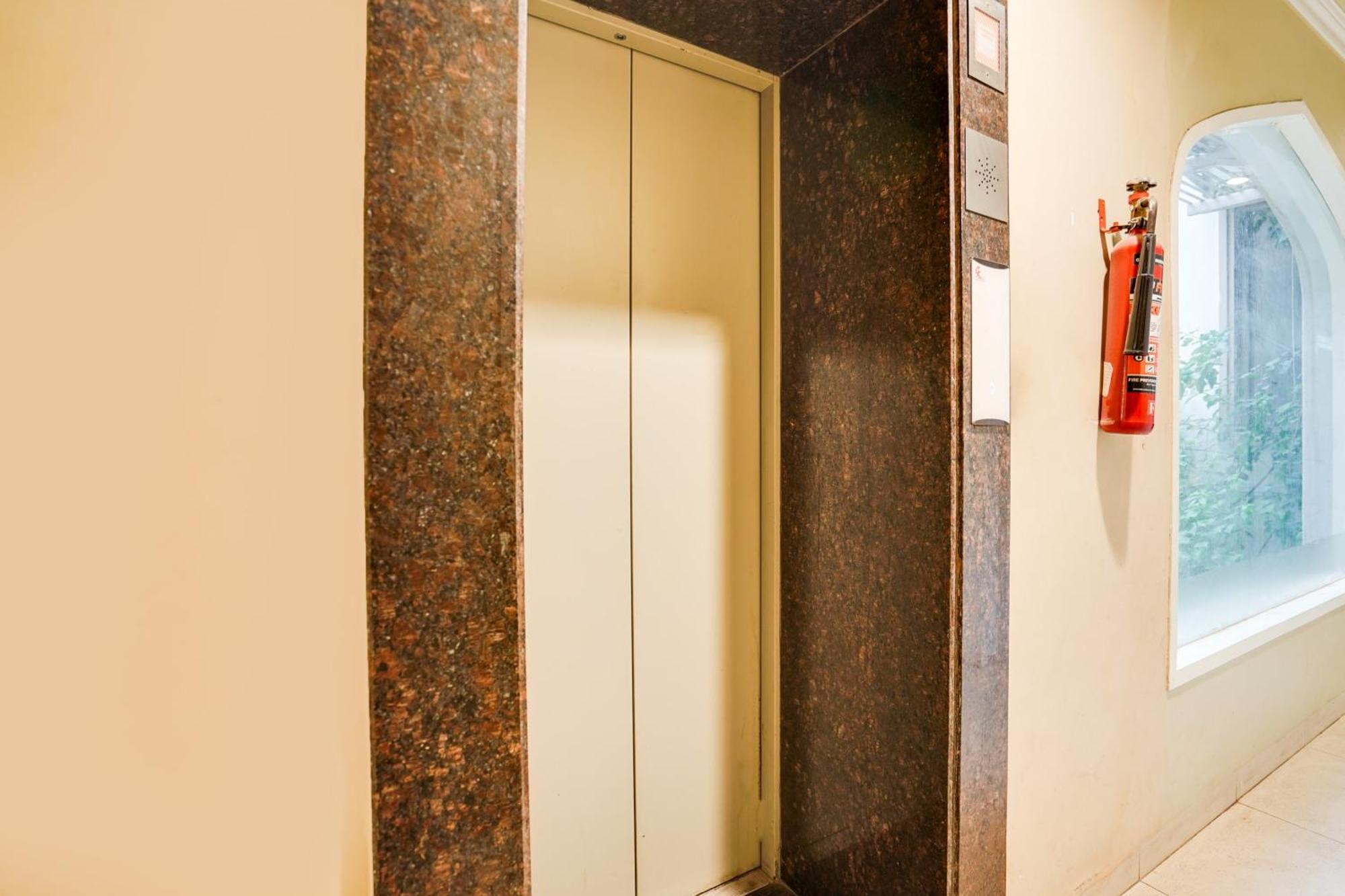 Super Townhouse Mansarovar Near Metro Station Dźajpur Zewnętrze zdjęcie